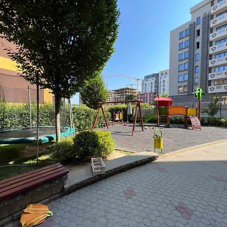 Johannesburg Spacious Family Apt W Free Parking And Playground София Екстериор снимка