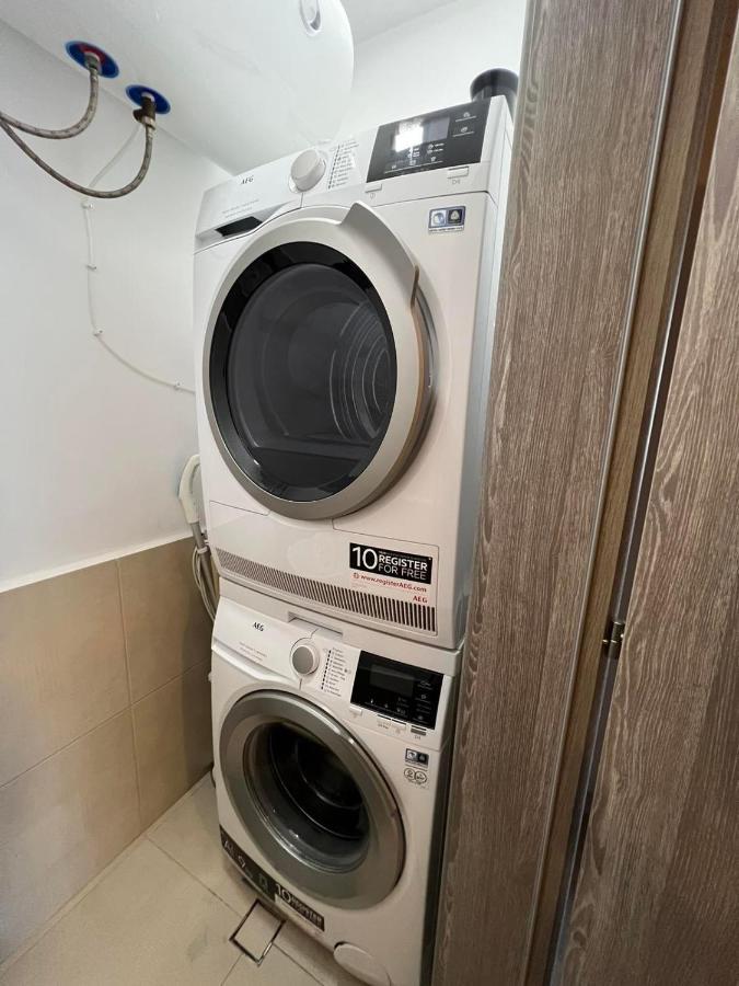 Johannesburg Spacious Family Apt W Free Parking And Playground София Екстериор снимка