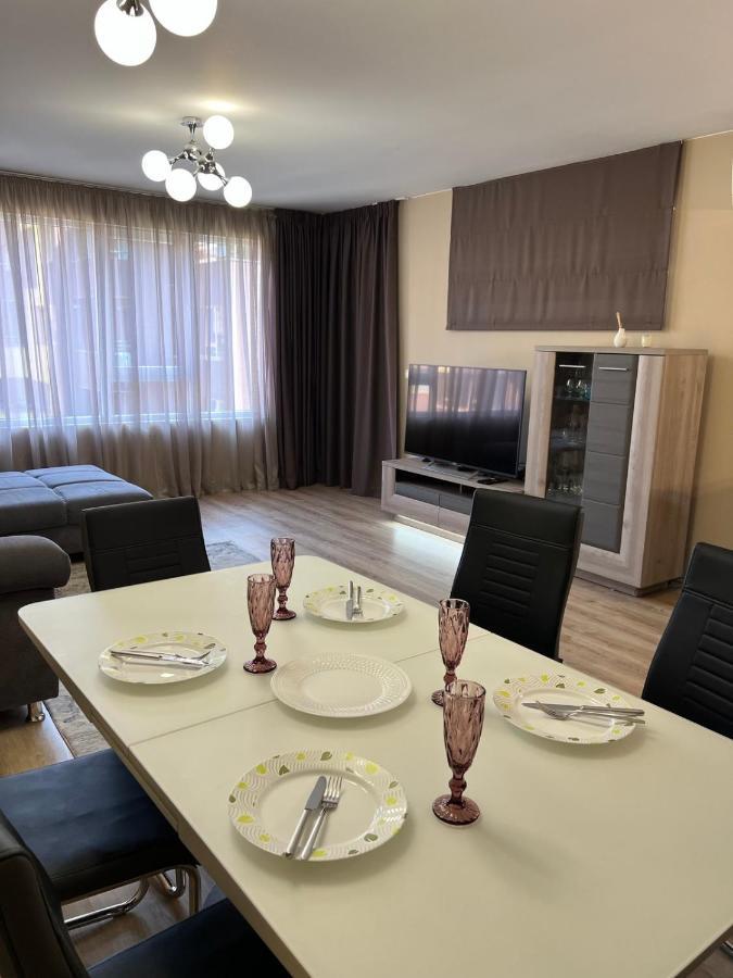 Johannesburg Spacious Family Apt W Free Parking And Playground София Екстериор снимка